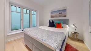 2 bedrooms, iron/ironing board, WiFi, bed sheets - Swalk - Ferienwohnung für 4 Personen mit Sauna und Terrasse (Hörnum (Sylt))