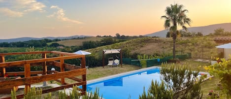 House, 3 Bedrooms, Jetted Tub, Valley View | View from room