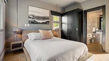 4 chambres, lit parapluie, Wi-Fi gratuit, draps fournis