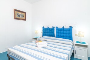 2 chambres, draps fournis