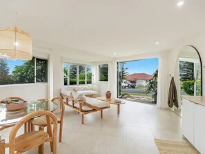 Living area - The Yamba Studio @theyambastudio (Yamba)