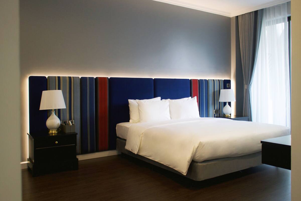 Deluxe Double Room | Premium bedding, minibar, in-room safe, desk