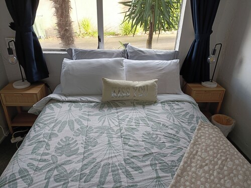 1970's Retro style 2 bed unit