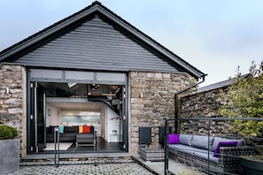 Property grounds - Boutique Sheds (Grange-over-Sands)