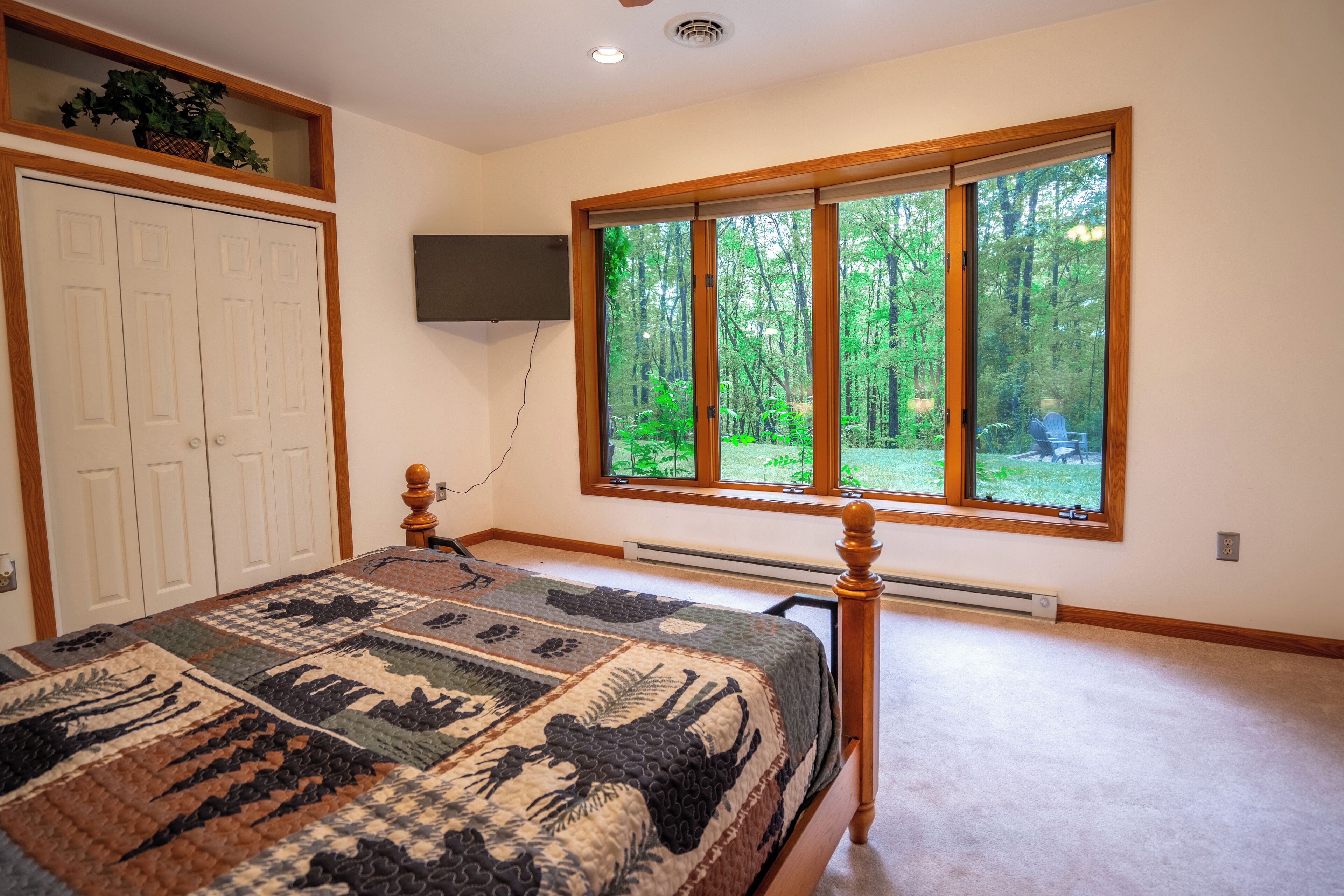 2 bedrooms, in-room safe, travel cot, free WiFi