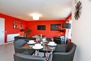 Apartment - Vibrant Home in Aberdeen Scotland (Aberdeen)