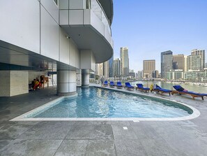 Pool - Newly Upgraded Elegant 1 BD Apartment (Dubai)