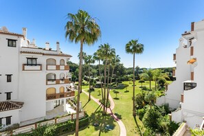 Property grounds - Robina | pool - terrace - beach (Mijas Costa)
