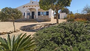 Unclassified image, 2 of 18, button - Ca Na Maria Francisca. Village house for 6 people in Cala Llombards. (Cala Llombards)