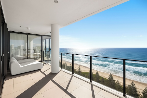 Luxury Apartment, Ocean View | Balcony