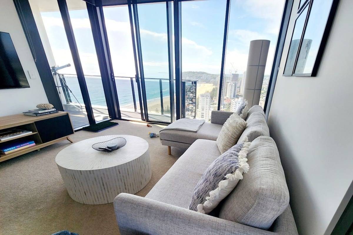 Two Bedroom Two Bathroom Penthouse - Level 26 | Living room | 45-inch Smart TV with cable channels