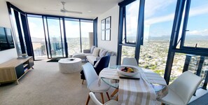 Two Bedroom Two Bathroom Penthouse - Level 26 | Dining room