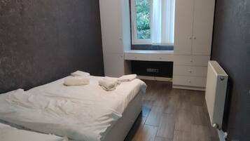 6 chambres, fer et planche Ă repasser, draps fournis