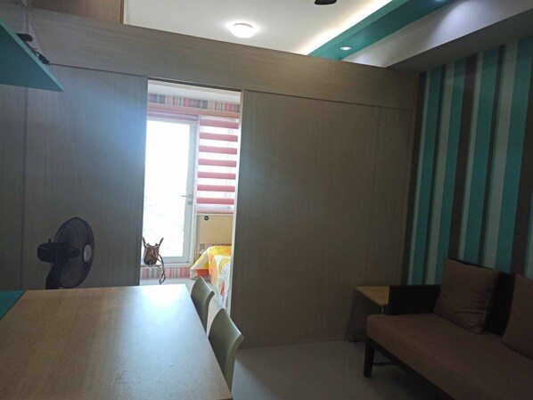 Interior - Grass Residence Tower ii 2011 (Quezon City)