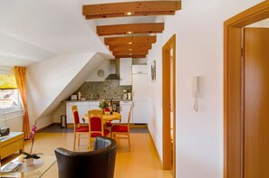 Dining - Apartment 'Huus Nördernee 2' with Wi-Fi (Norderney)