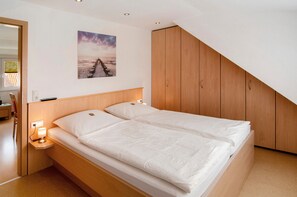 1 bedroom, free WiFi, bed sheets - Apartment 'Huus Nördernee 2' with Wi-Fi (Norderney)