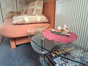 Interior - Pension Andrea: Ferienwohnung 2 with Balcony and Wi-Fi (Herbstein)