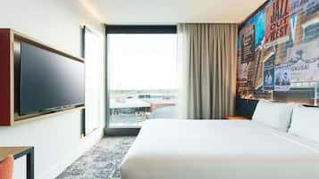In-room safe, desk, laptop workspace, blackout drapes