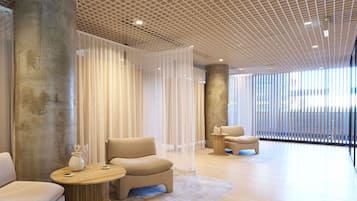 Body treatments, deep-tissue massages, facials, 1 treatment room