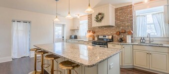 Historic 4âBR Farmhouse âą Steps to Main Street