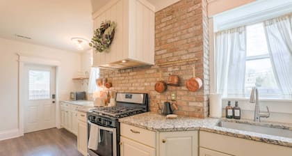 Historic 4‑BR Farmhouse • Steps to Main Street