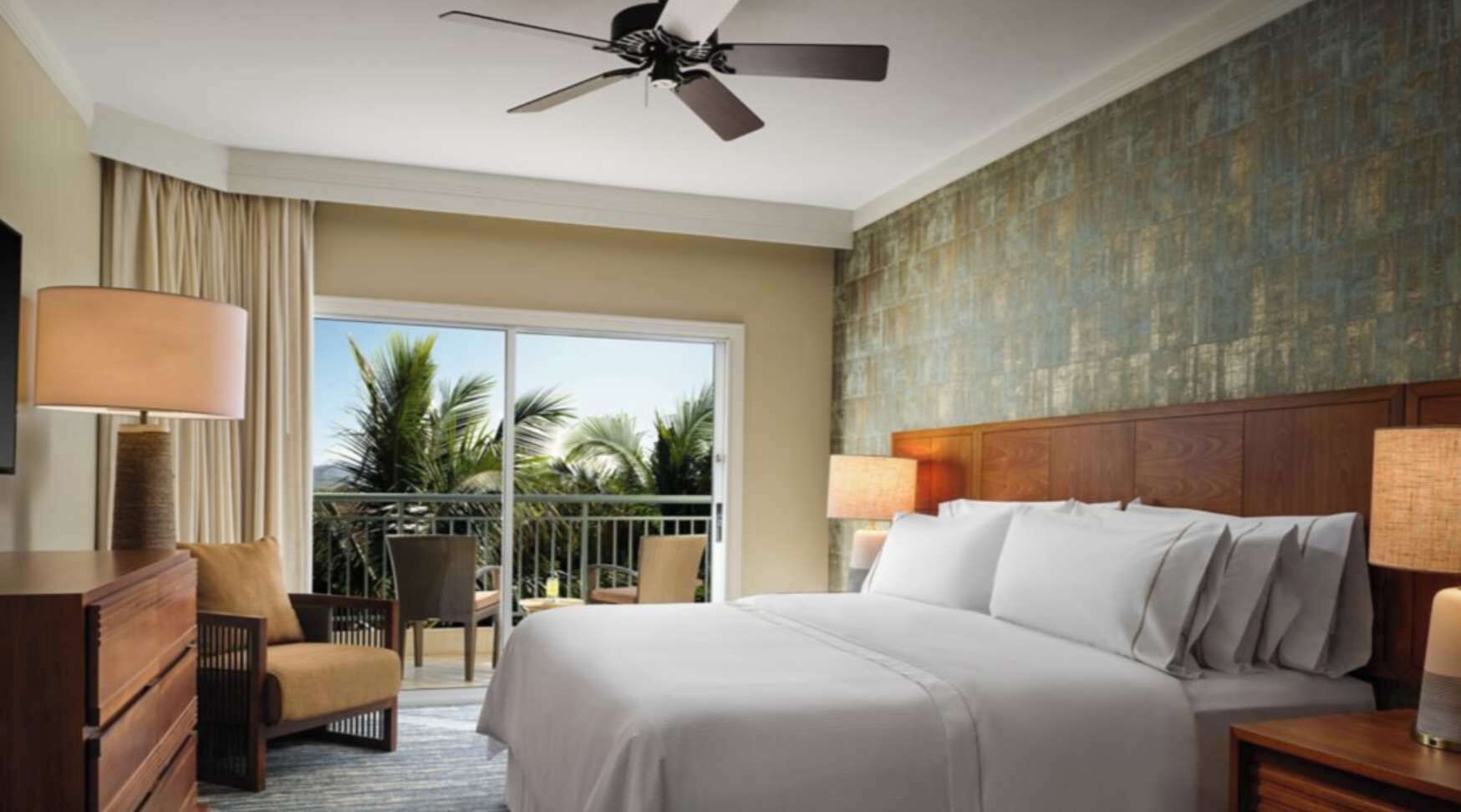 2 bedrooms, desk, iron/ironing board, travel crib