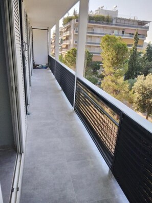 Property grounds - Down town house with uni sence! (Athens)