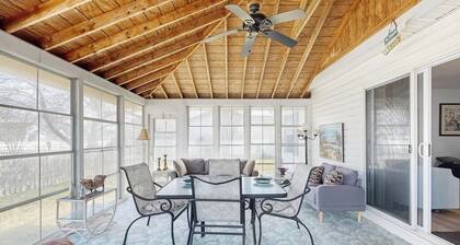 Rehoboth Beach home near beach & boardwalk with grill, streaming, & W/D