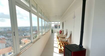 Almada, T1 + 1 Renovado, Laranjeiro, Lisboa