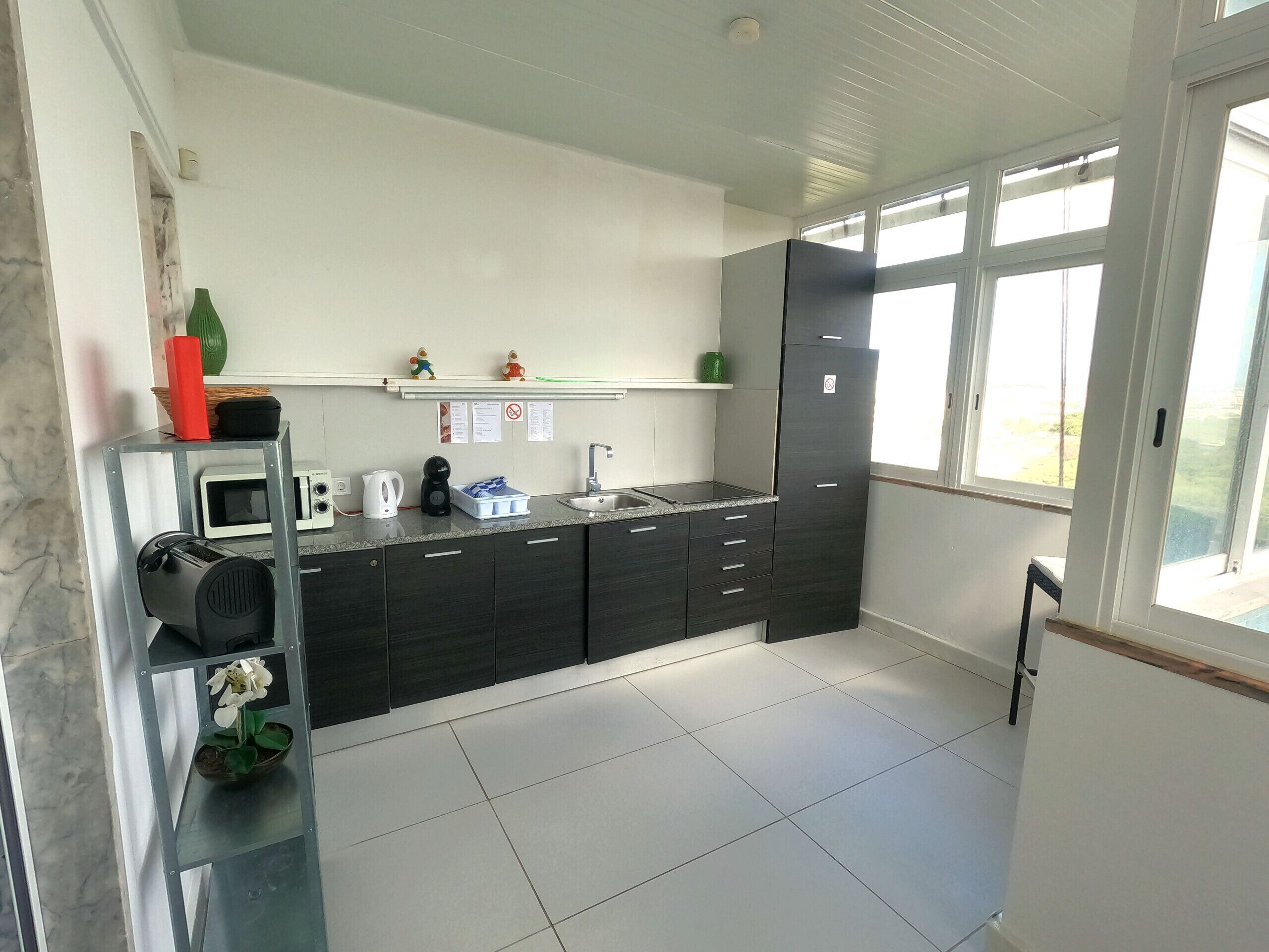 Fridge, microwave, coffee/tea maker, electric kettle