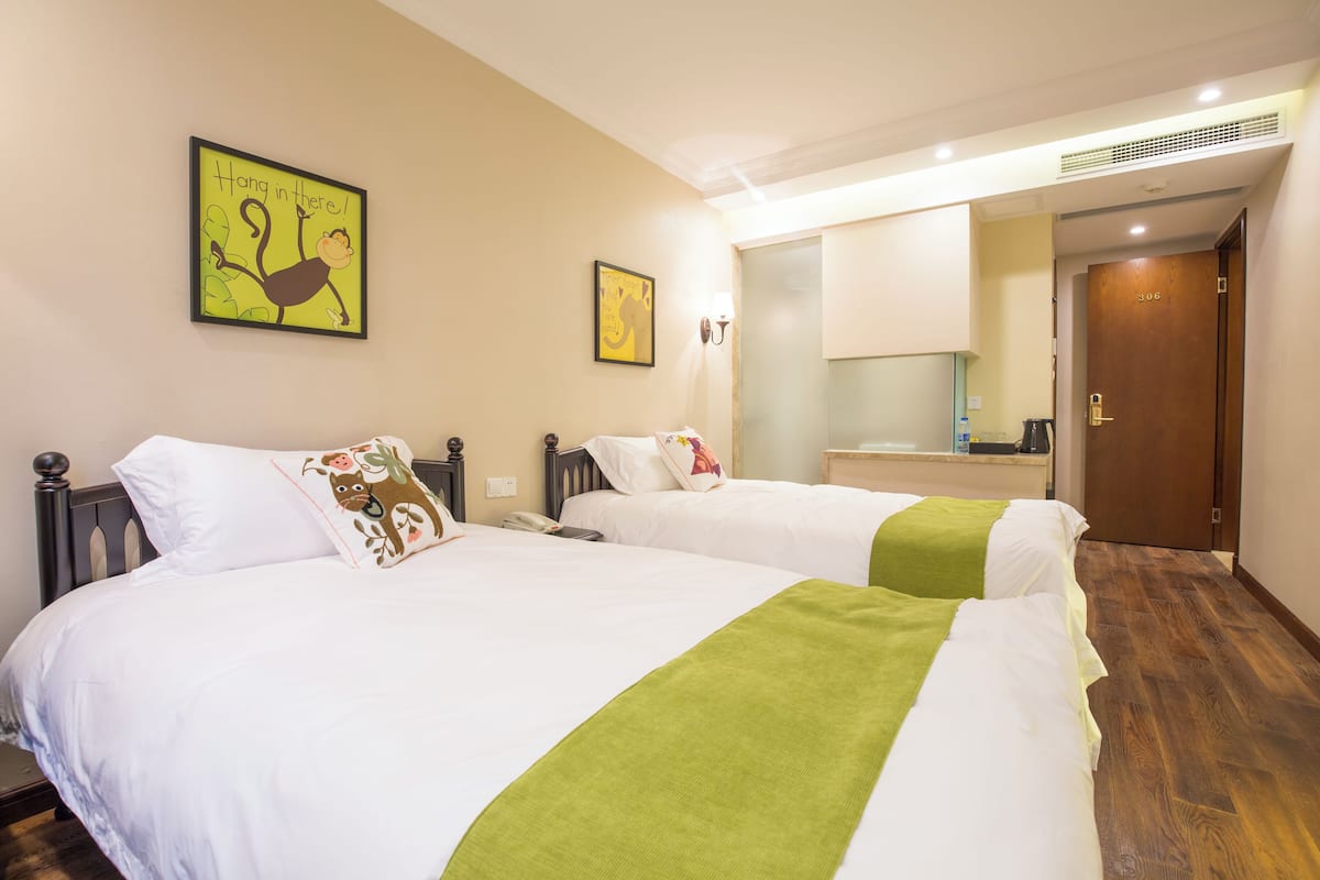 Business Twin Room