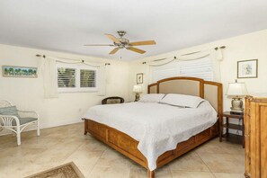 3 chambres, fer et planche à repasser, Wi-Fi gratuit, draps fournis