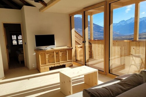 hoamisch Modern retreat