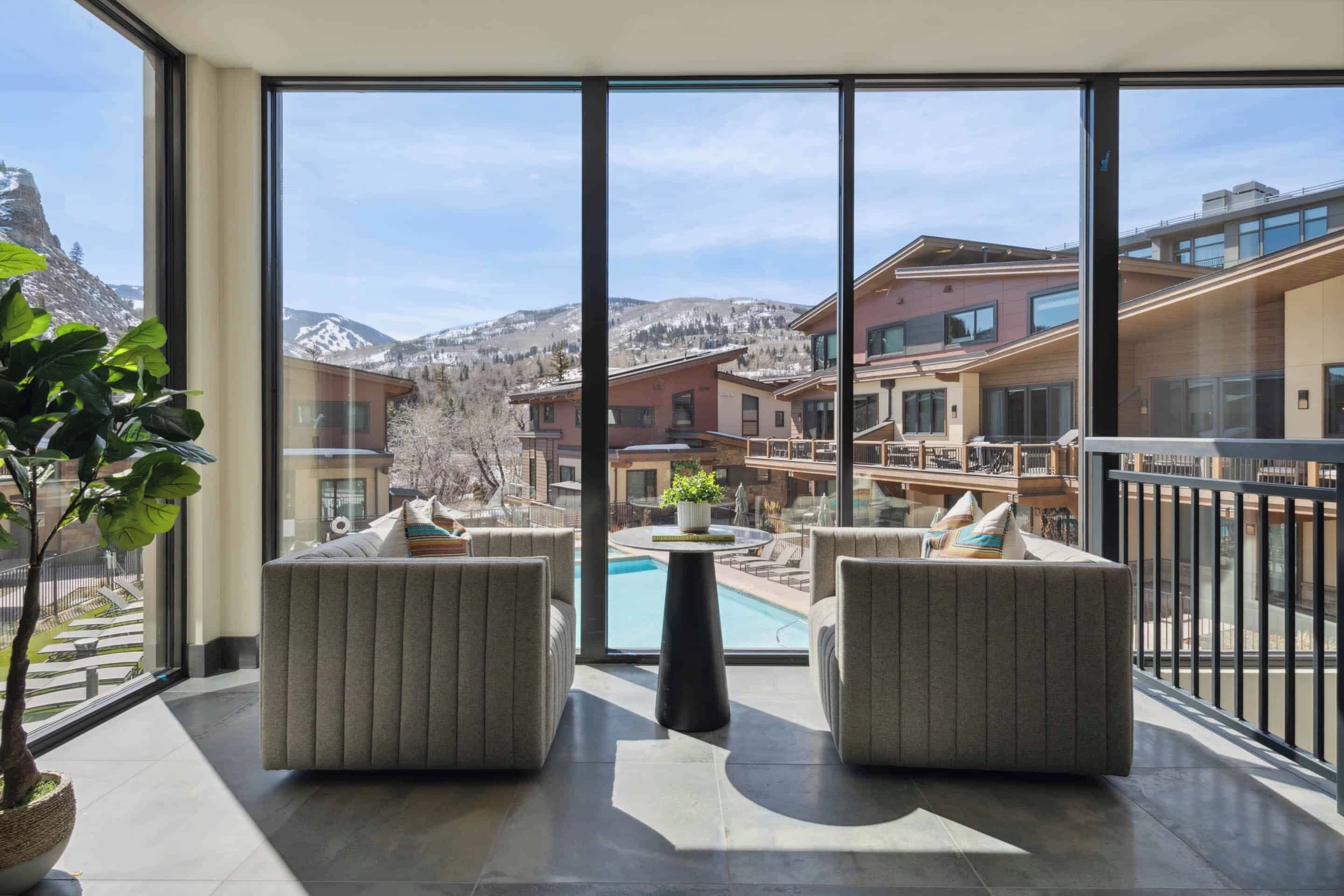 oneriverfrontcondos-7642_53608266787_o_1