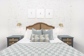 4 Schlafzimmer, Schreibtisch, Bügeleisen/Bügelbrett, Reisekinderbett
