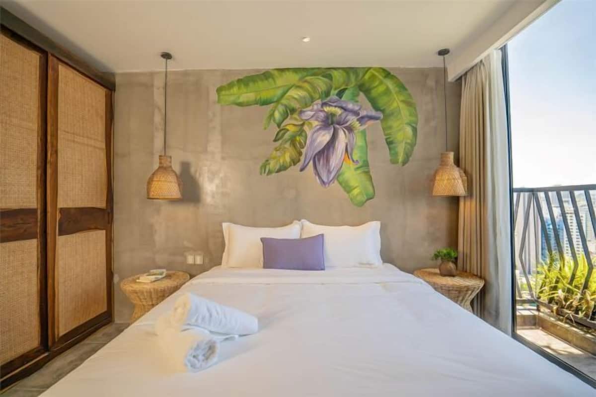 1 bedroom, Egyptian cotton sheets, premium bedding, minibar