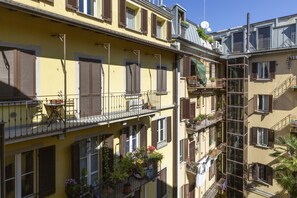 Front of property - notaMi - Urban Retreat - Isola District (Milan)