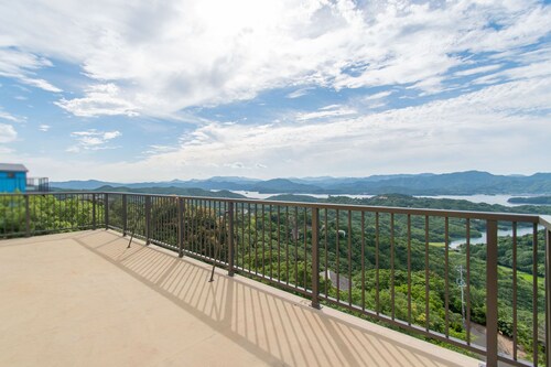 Sea Terrace 10-A24 25