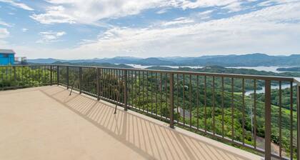 Sea Terrace 10-A24 25