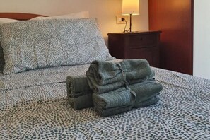 2 chambres, Wi-Fi, draps fournis