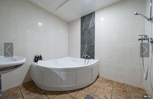Deep soaking tub, hair dryer, bathrobes, shampoo