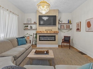 TV, fireplace, offices