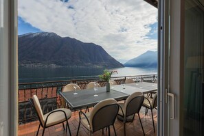 Outdoor dining - Villa degli Ulivi - Lake Como (Colonno)