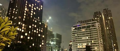 Vue sur la ville depuis l’hébergement