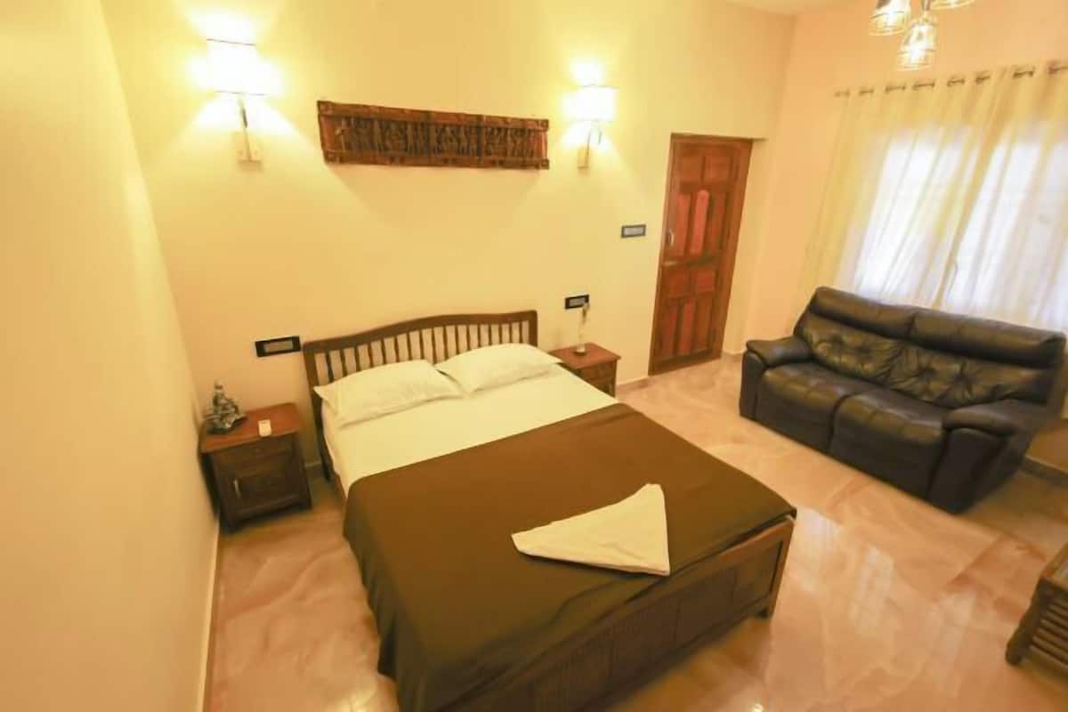 1 bedroom, desk, free WiFi