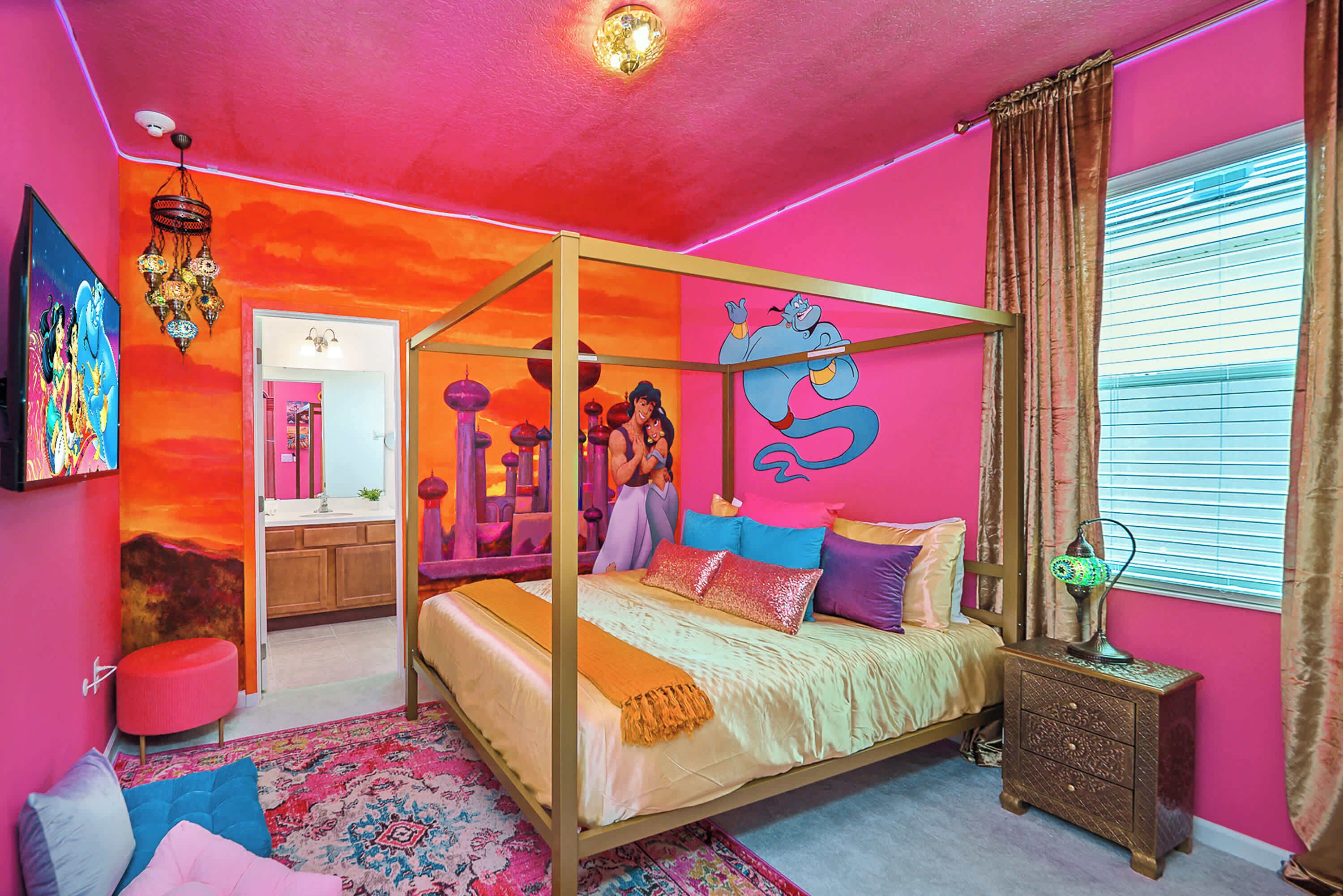 Upstay - Luxury Family Home w Pool-Theatre-Games