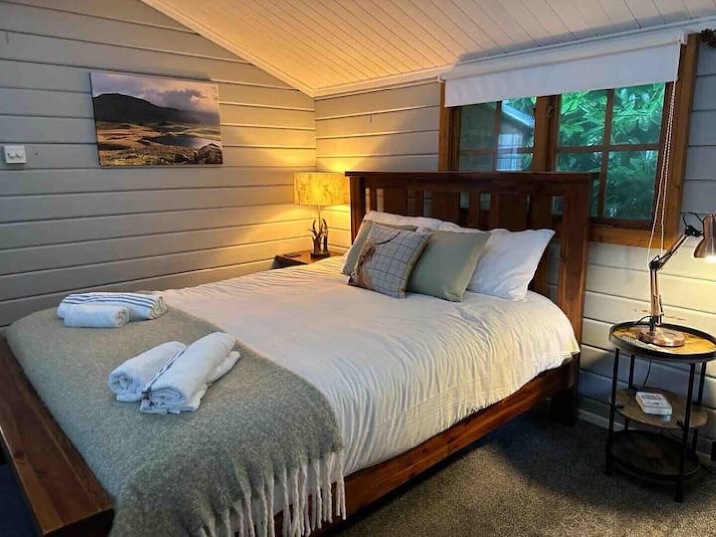 1 chambre, fer et planche à repasser, Wi-Fi, draps fournis