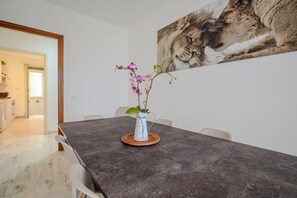 Dining - Ponte Milvio apartment Flaminio (Roma)