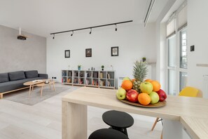 Microwave, oven, dishwasher, coffee/tea maker - Łąkowa Apartment Łódź by Renters (Lodz)