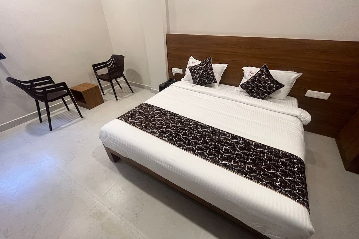 Deluxe Room | Free WiFi